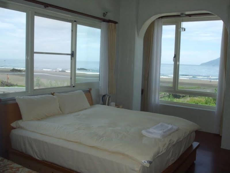 Hotel Waiao Beach House Toucheng Zewnętrze zdjęcie